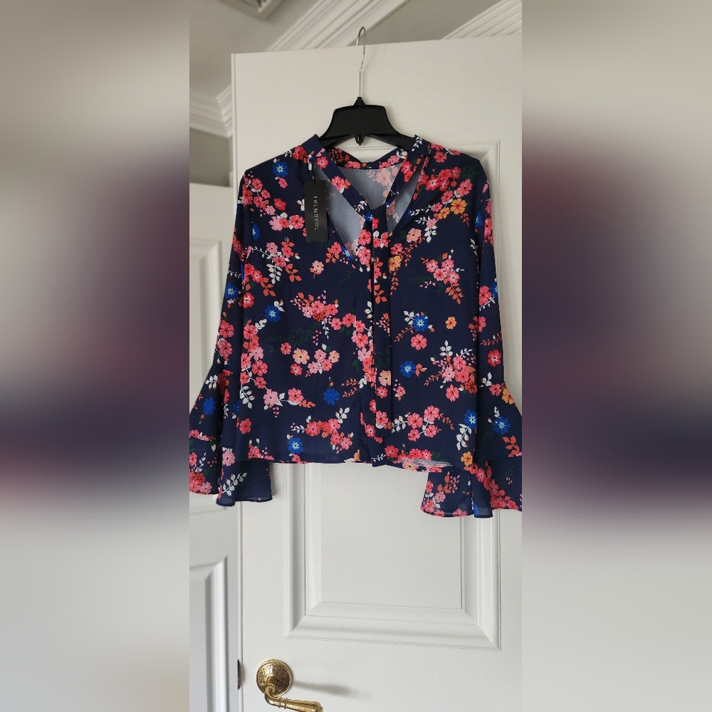 Trendyol floral blouse size 38